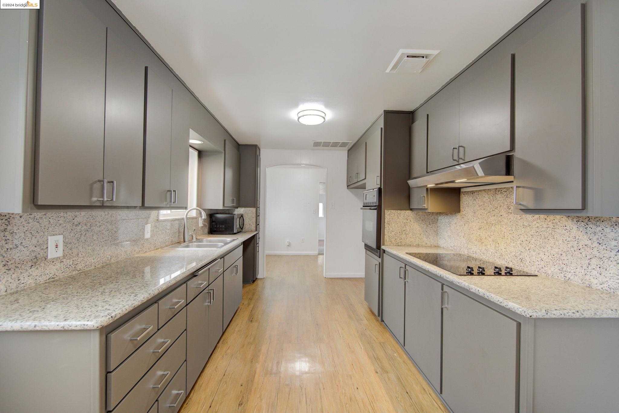 Neighborhood Neighborhood-8