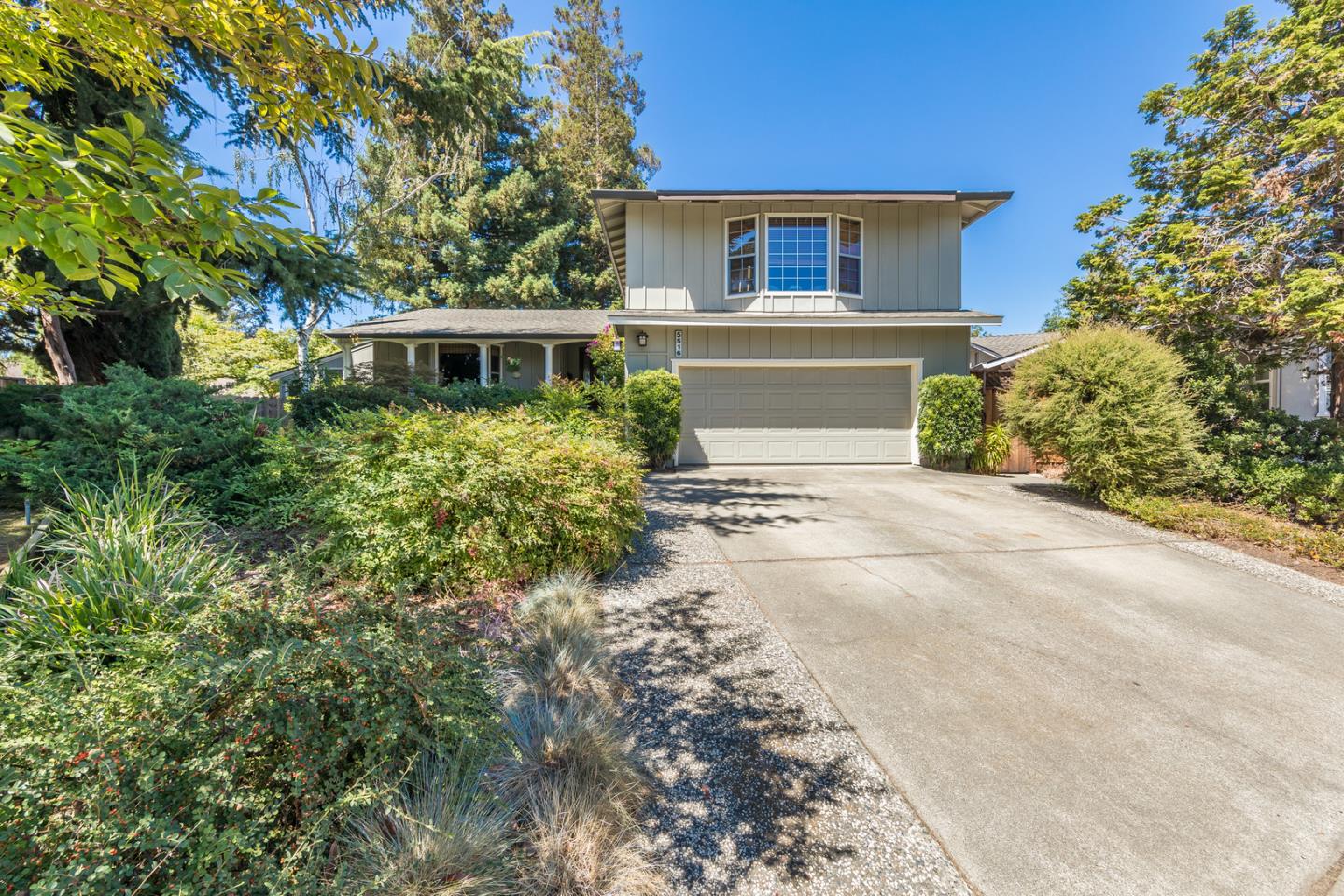 Neighborhood Neighborhood-5