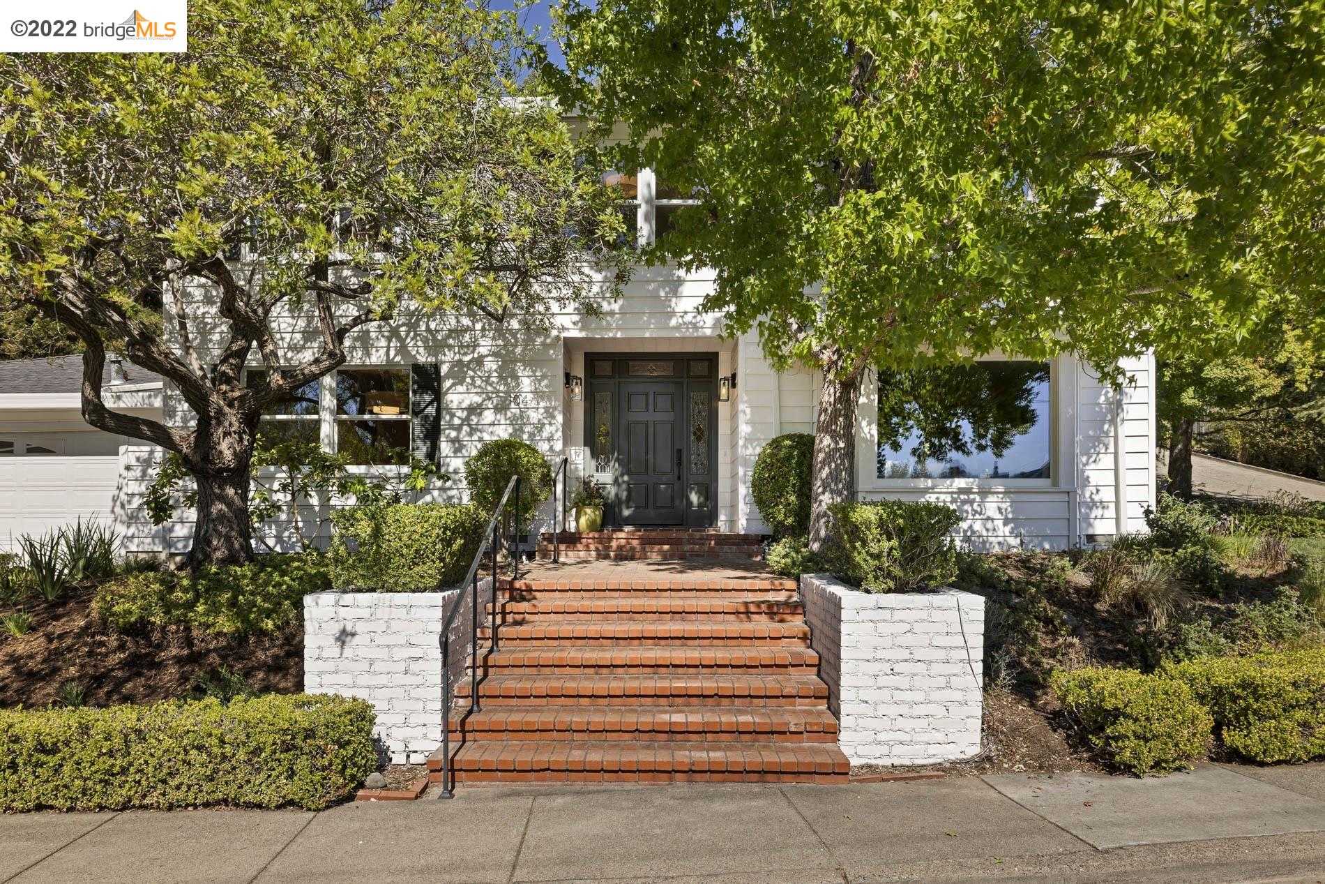 Neighborhood Neighborhood-8