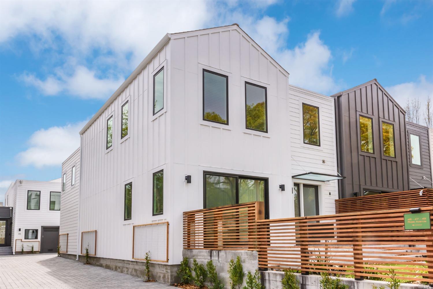 Neighborhood Neighborhood-16