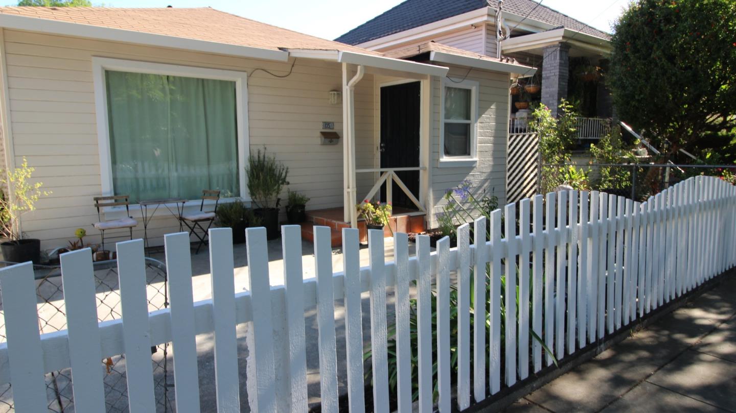 Neighborhood Neighborhood-22