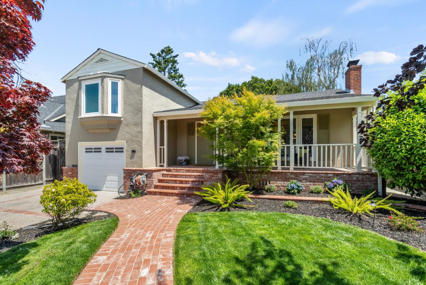 Burlingame-Village-Burlingame