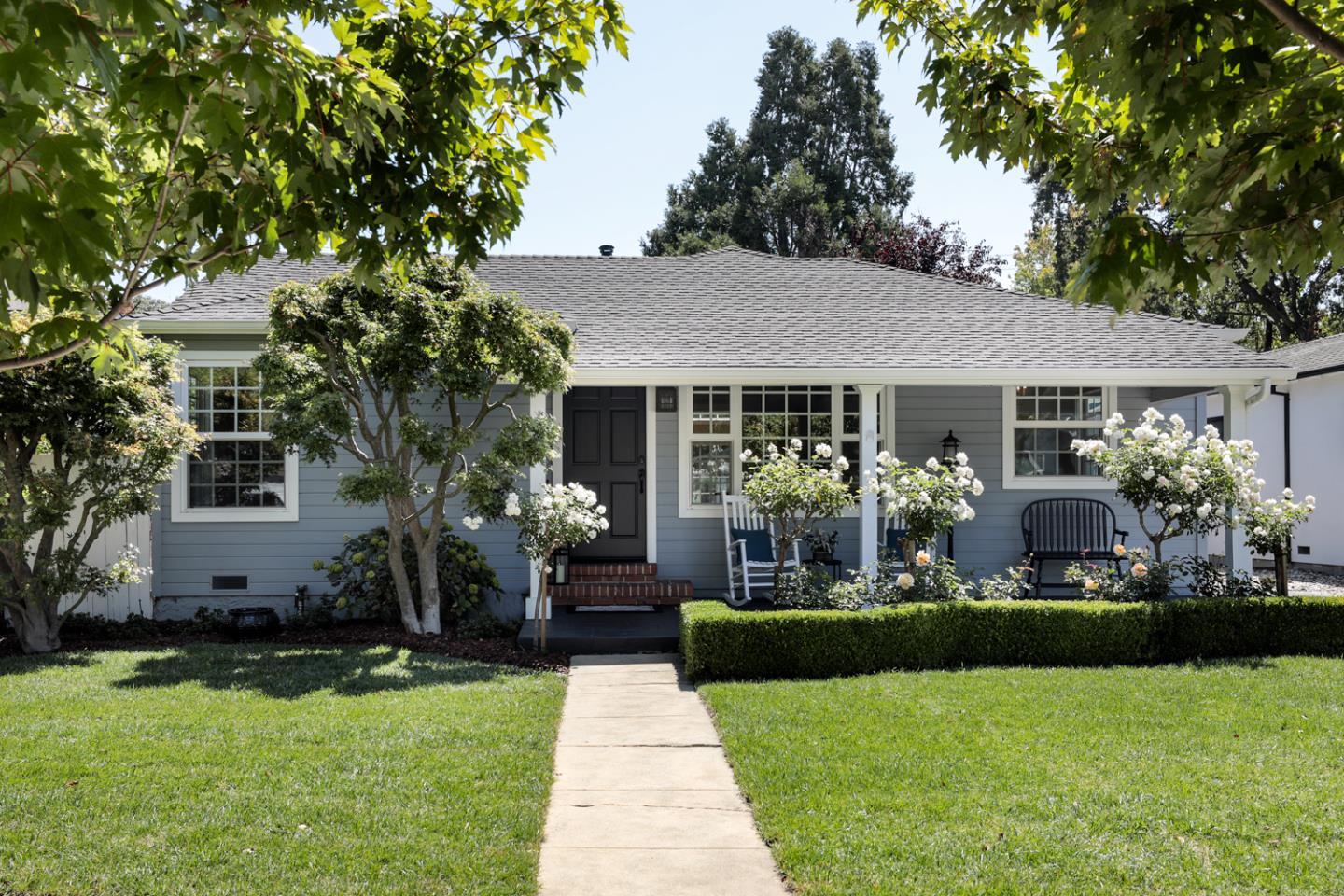 Neighborhood Neighborhood-46