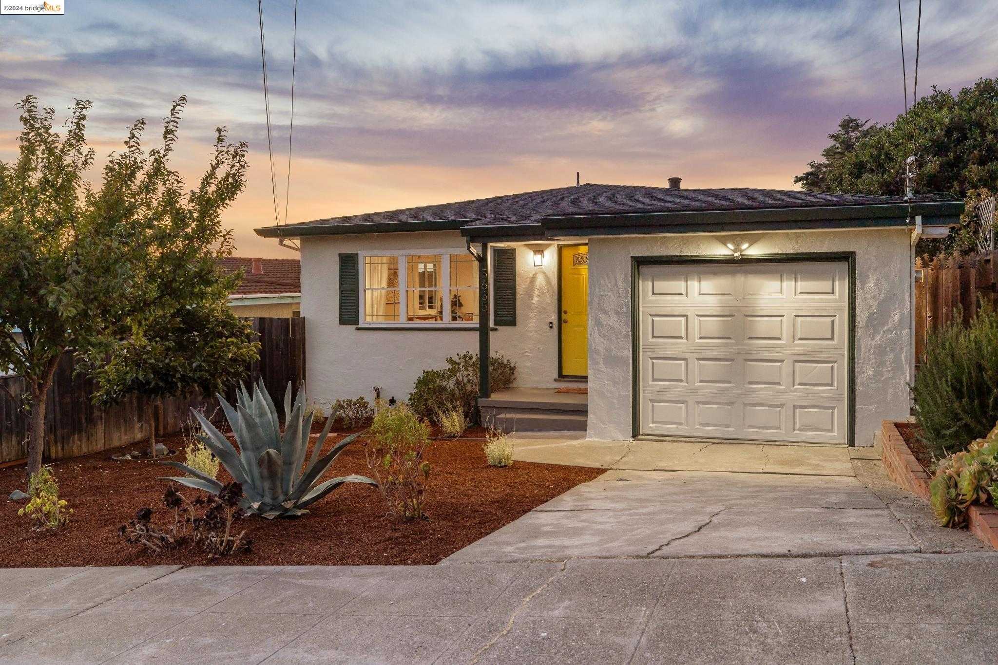 Neighborhood Neighborhood-17