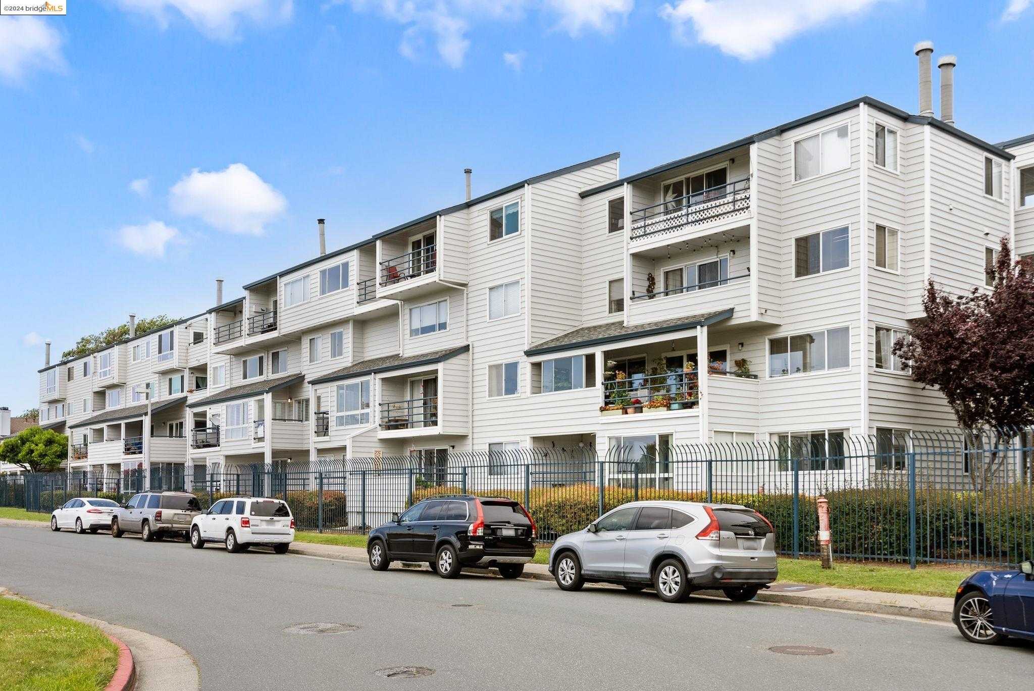 Neighborhood Neighborhood-3