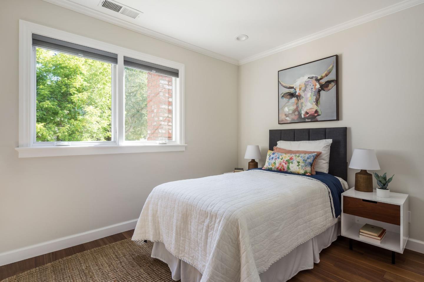 Neighborhood Neighborhood-6