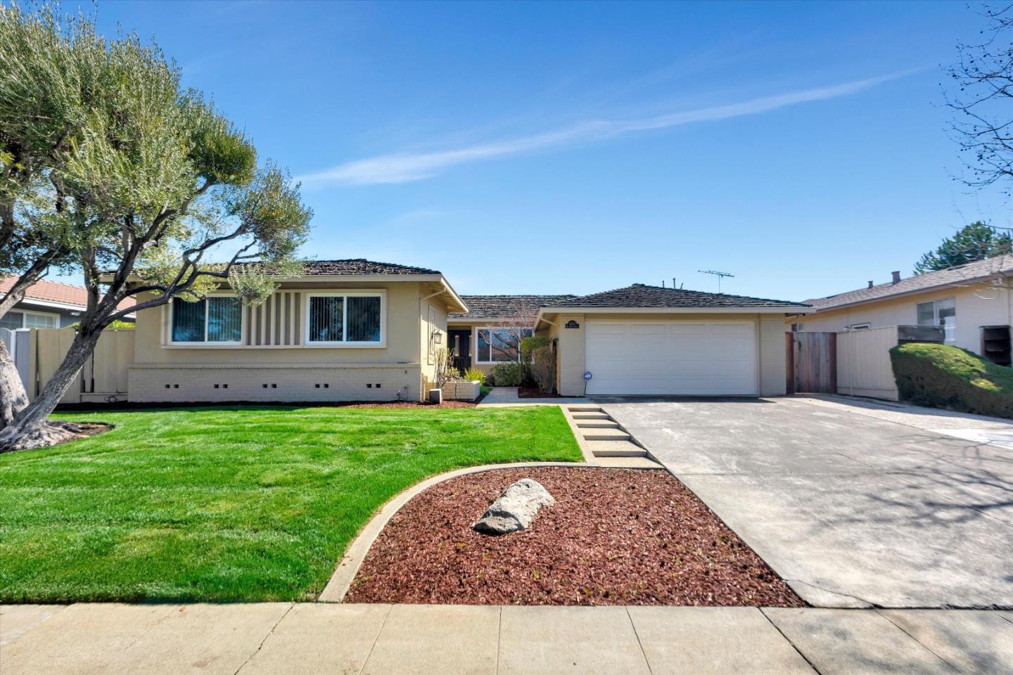 Neighborhood Neighborhood-37