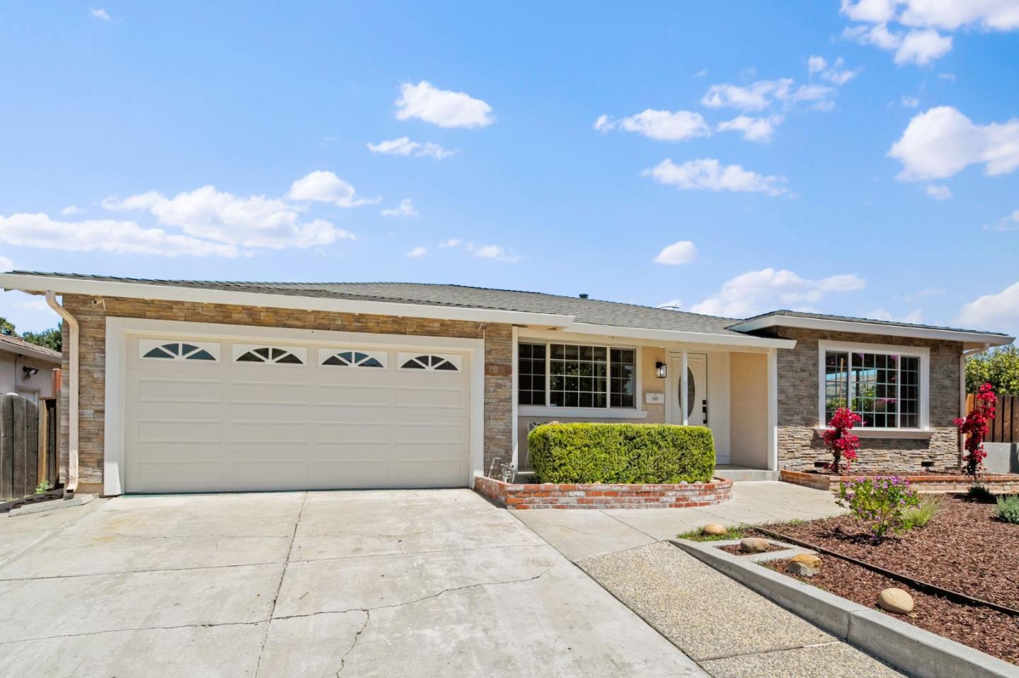 Neighborhood Neighborhood-4