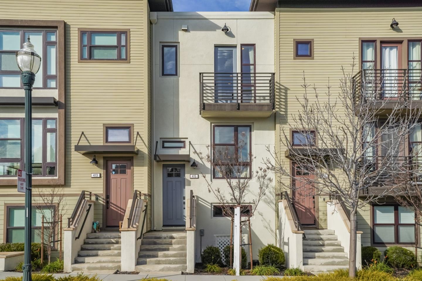 Neighborhood Neighborhood-45