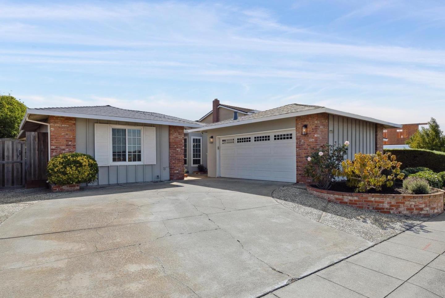 Neighborhood Neighborhood-16