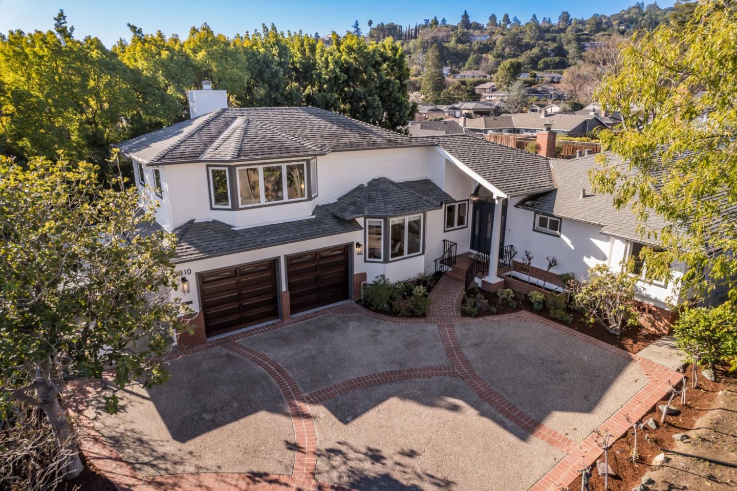 Neighborhood Neighborhood-106