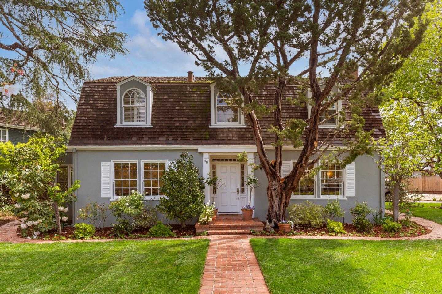 Neighborhood Neighborhood-8