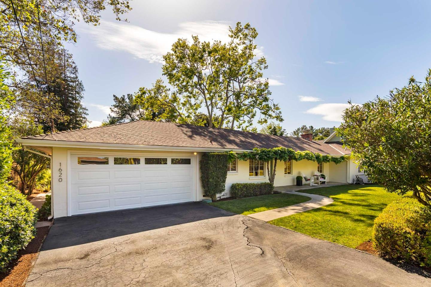 Neighborhood Neighborhood-65