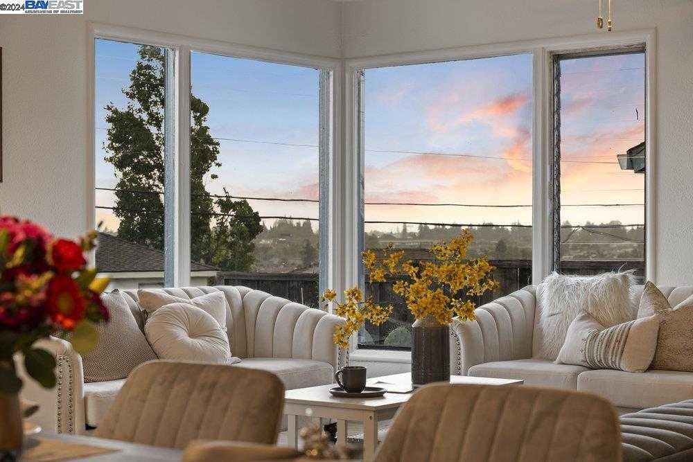 Neighborhood Neighborhood-12