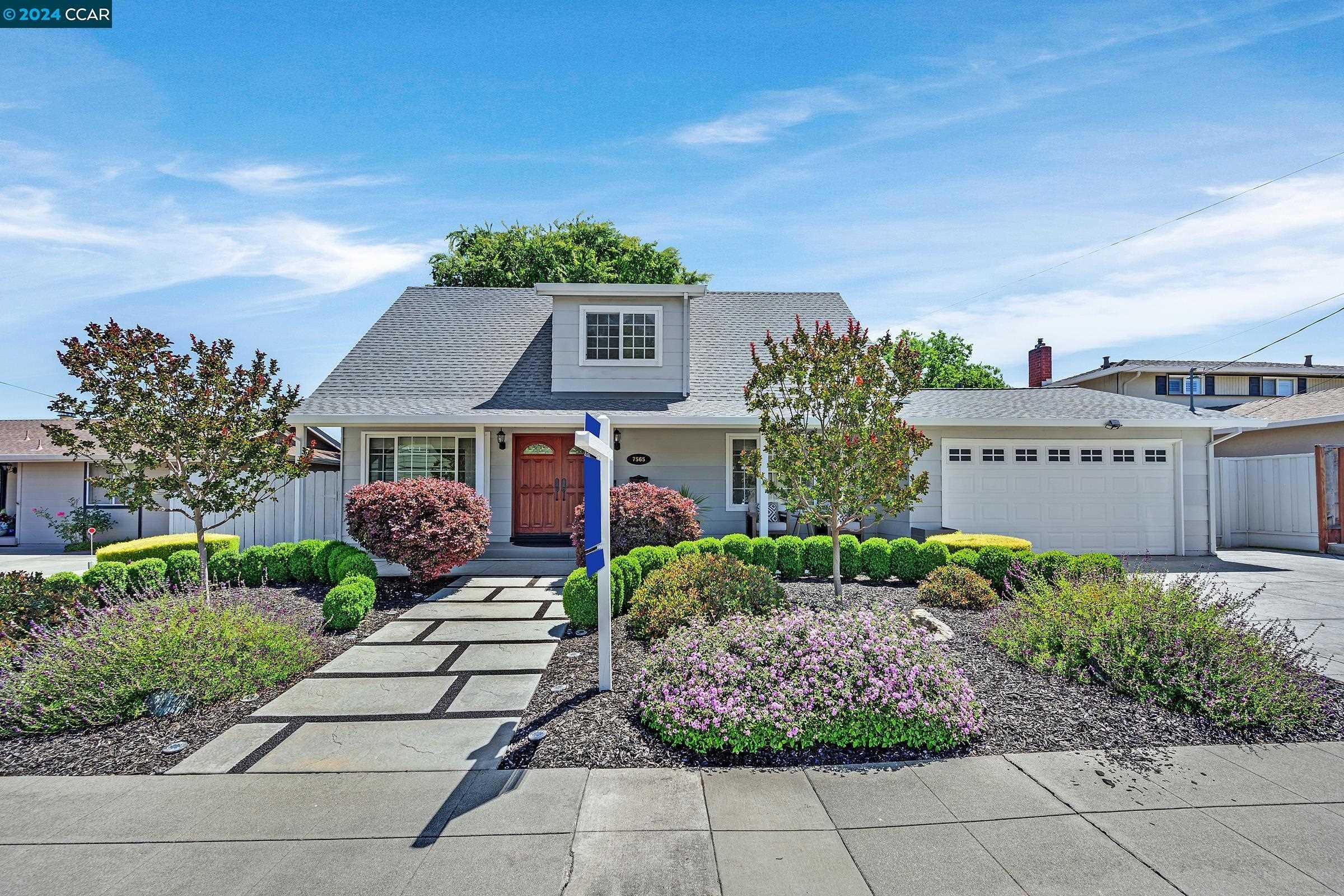 Neighborhood Neighborhood-16