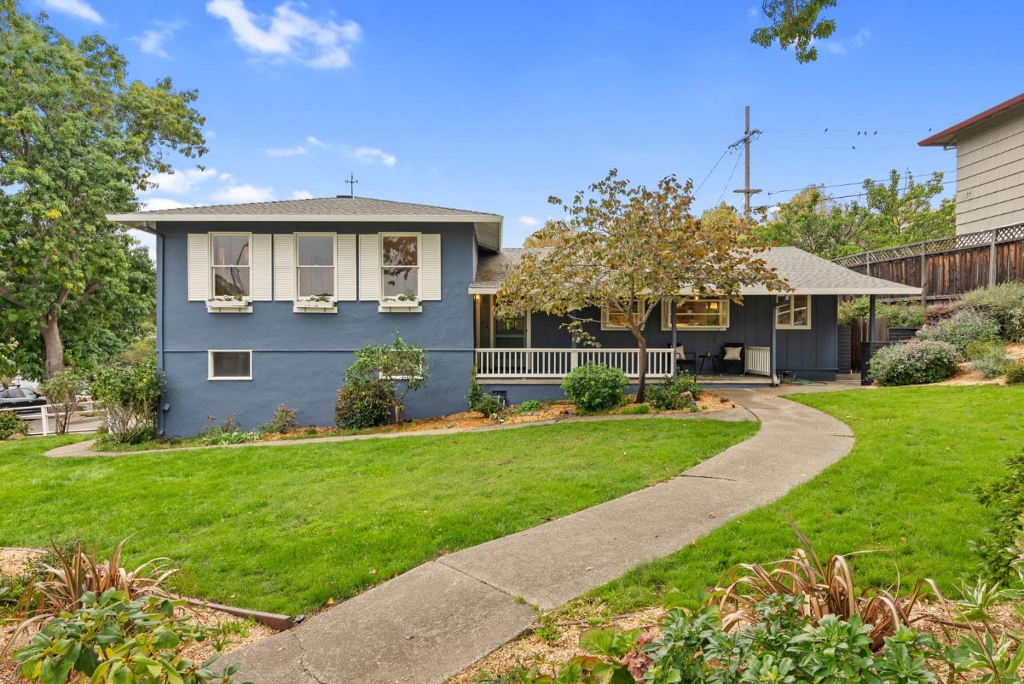 Neighborhood Neighborhood-37