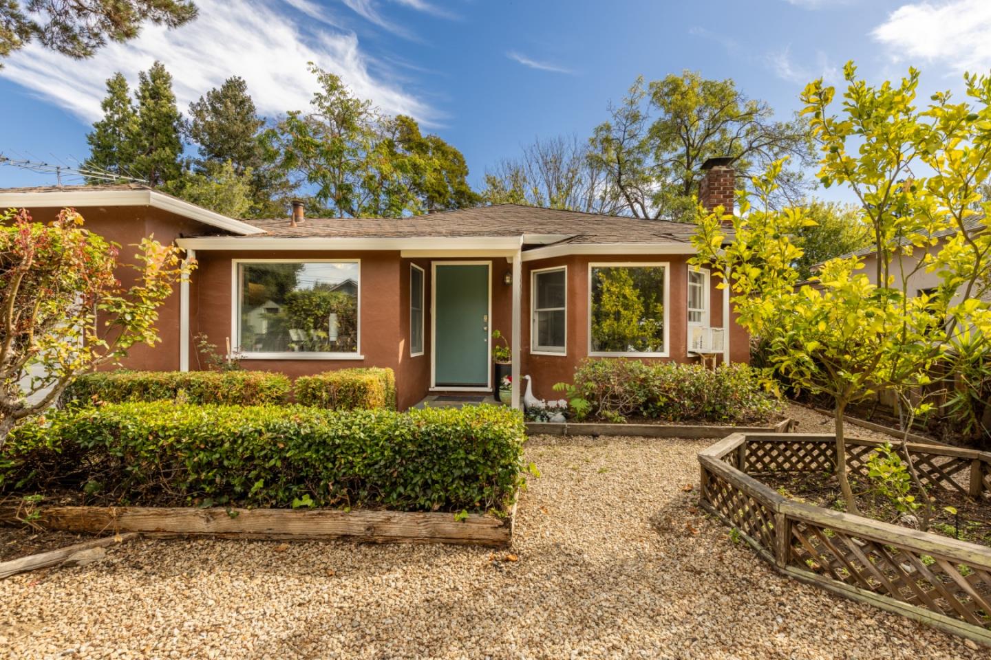 Neighborhood Neighborhood-84