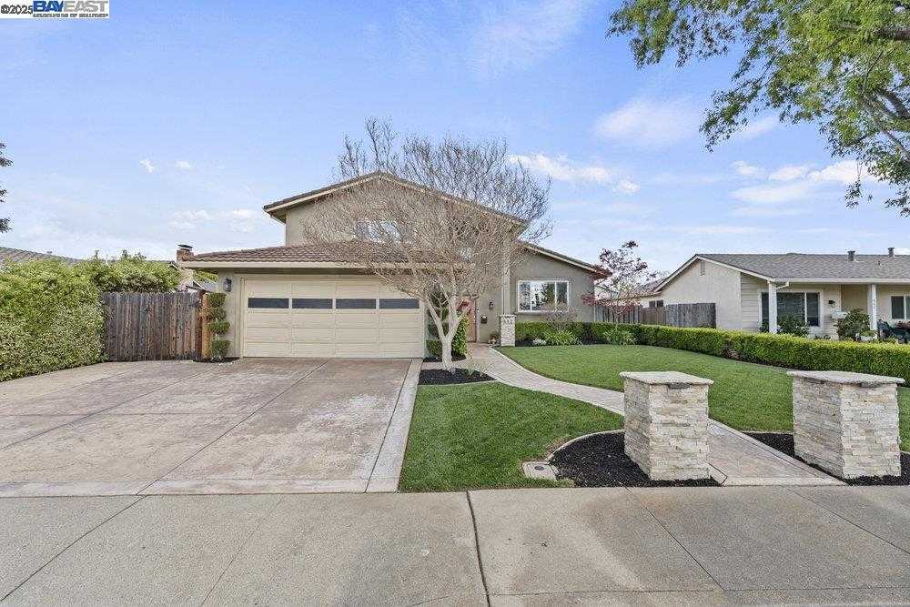 Neighborhood Neighborhood-12