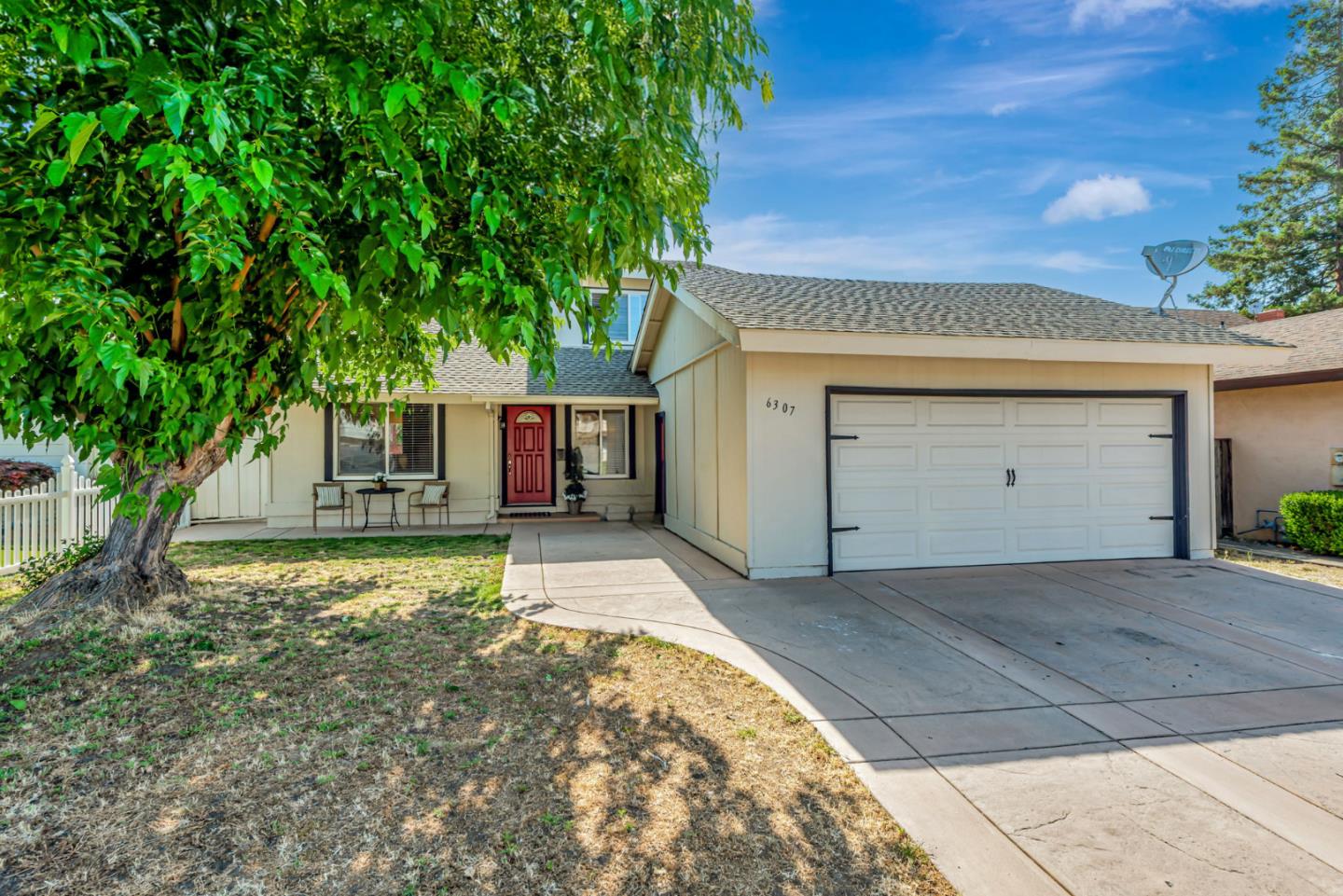 Neighborhood Neighborhood-1