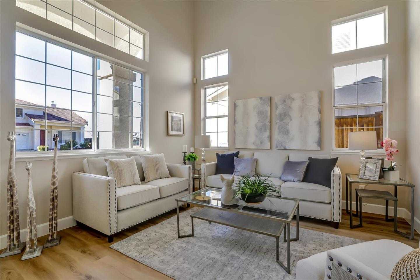 Neighborhood Neighborhood-24