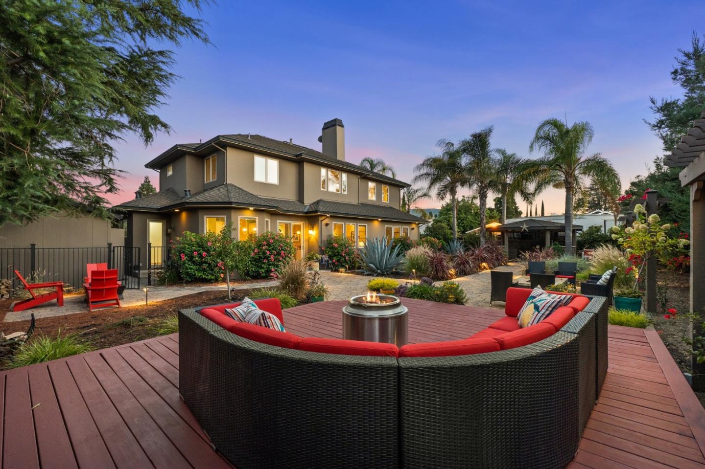 Neighborhood Neighborhood-43