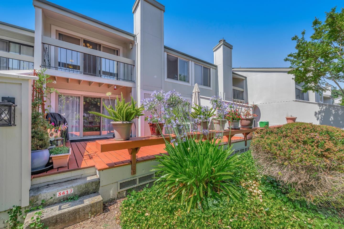 Neighborhood Neighborhood-67