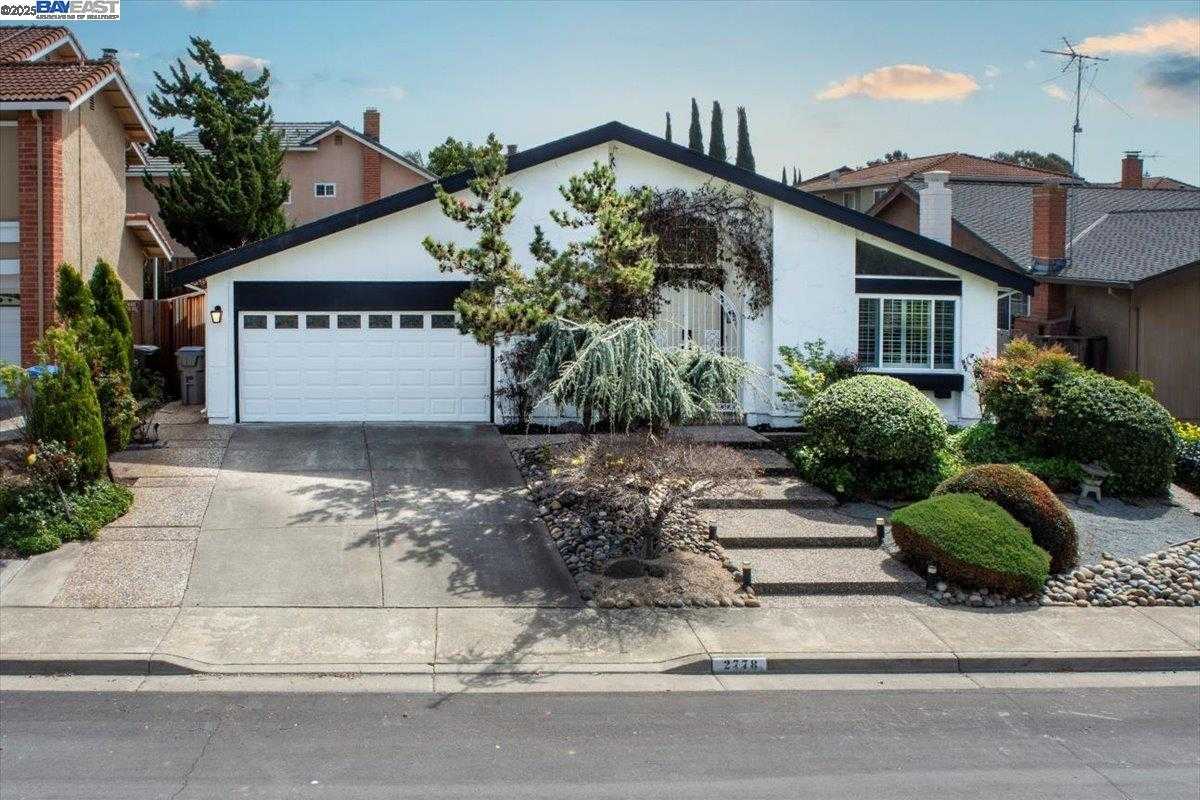 Neighborhood Neighborhood-2