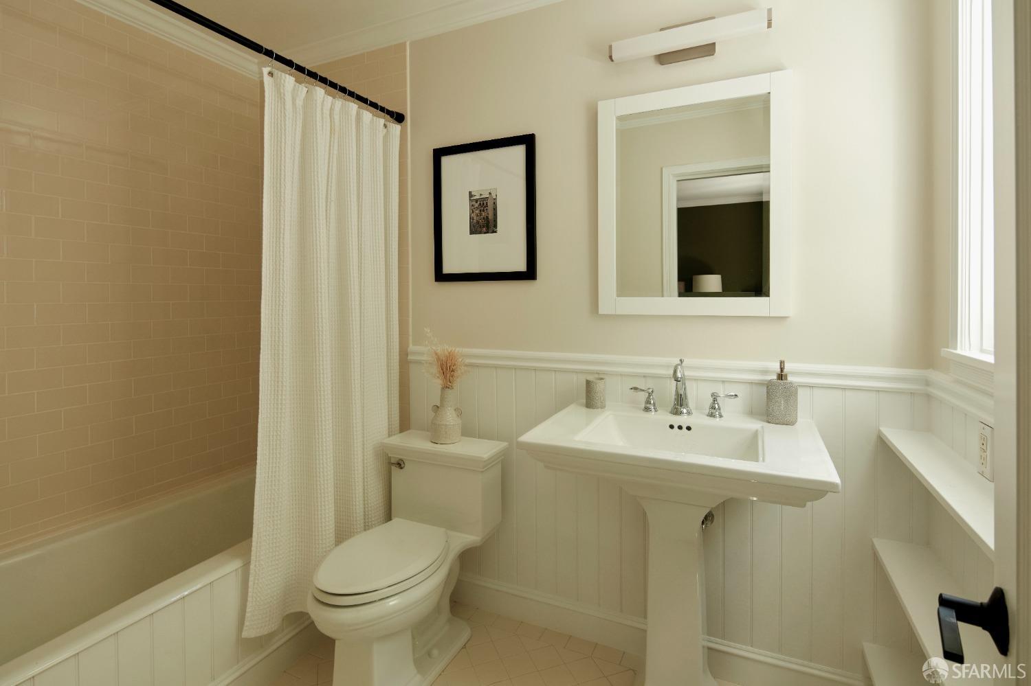 Neighborhood Neighborhood-6