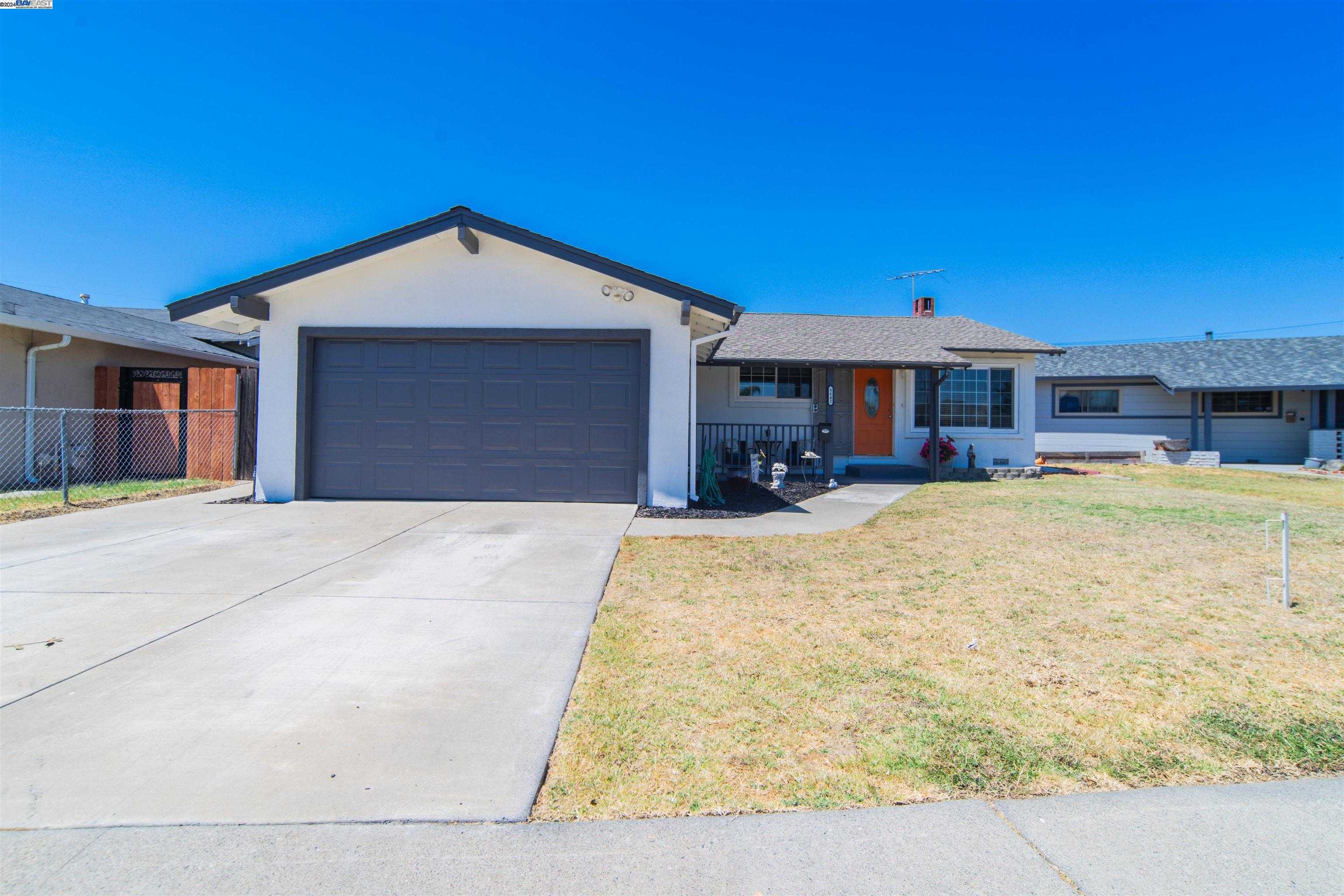 Neighborhood Neighborhood-8