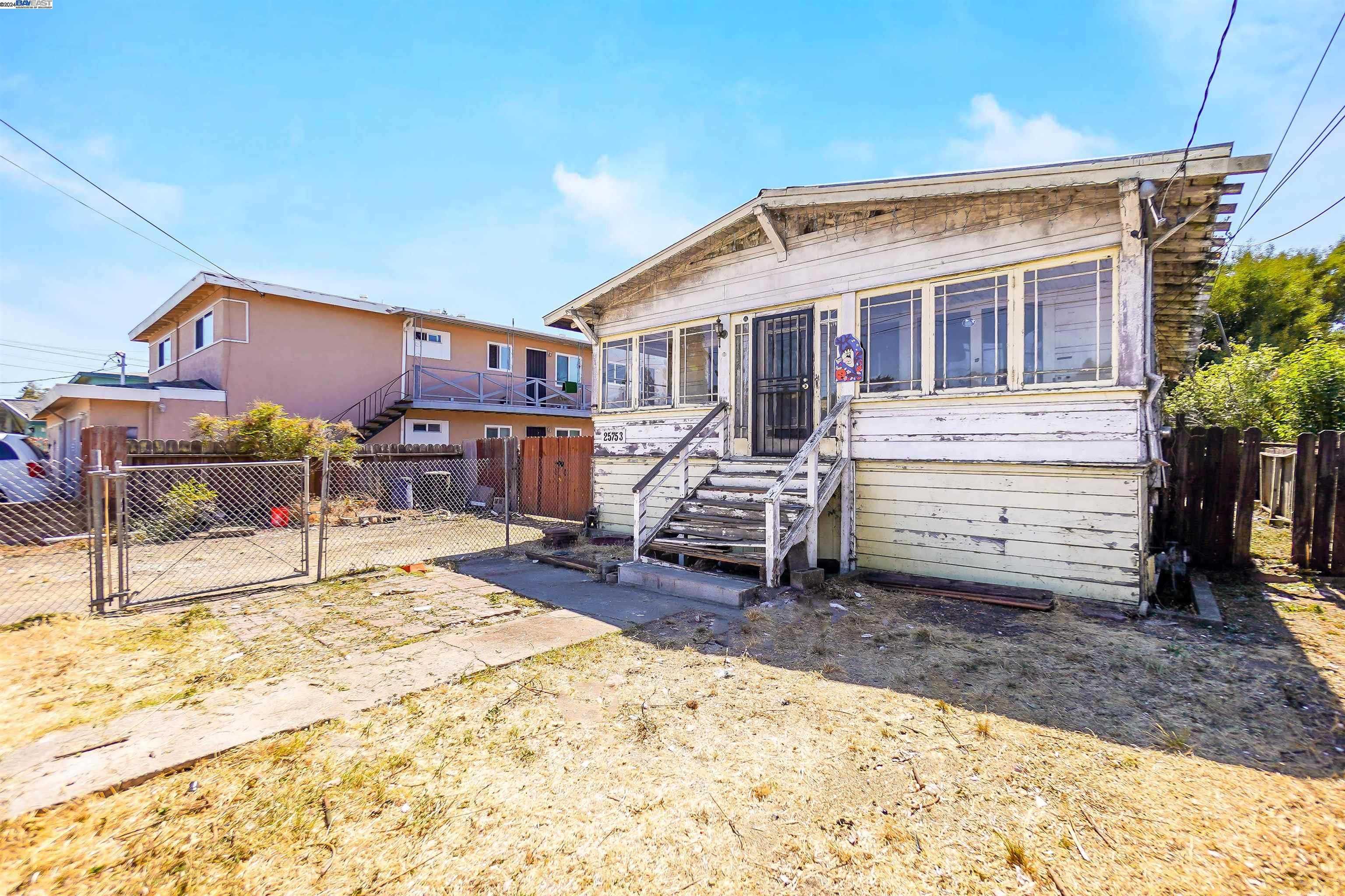 Neighborhood Neighborhood-15