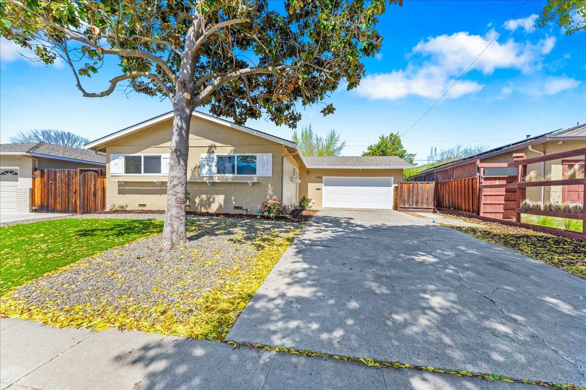 Neighborhood Neighborhood-77