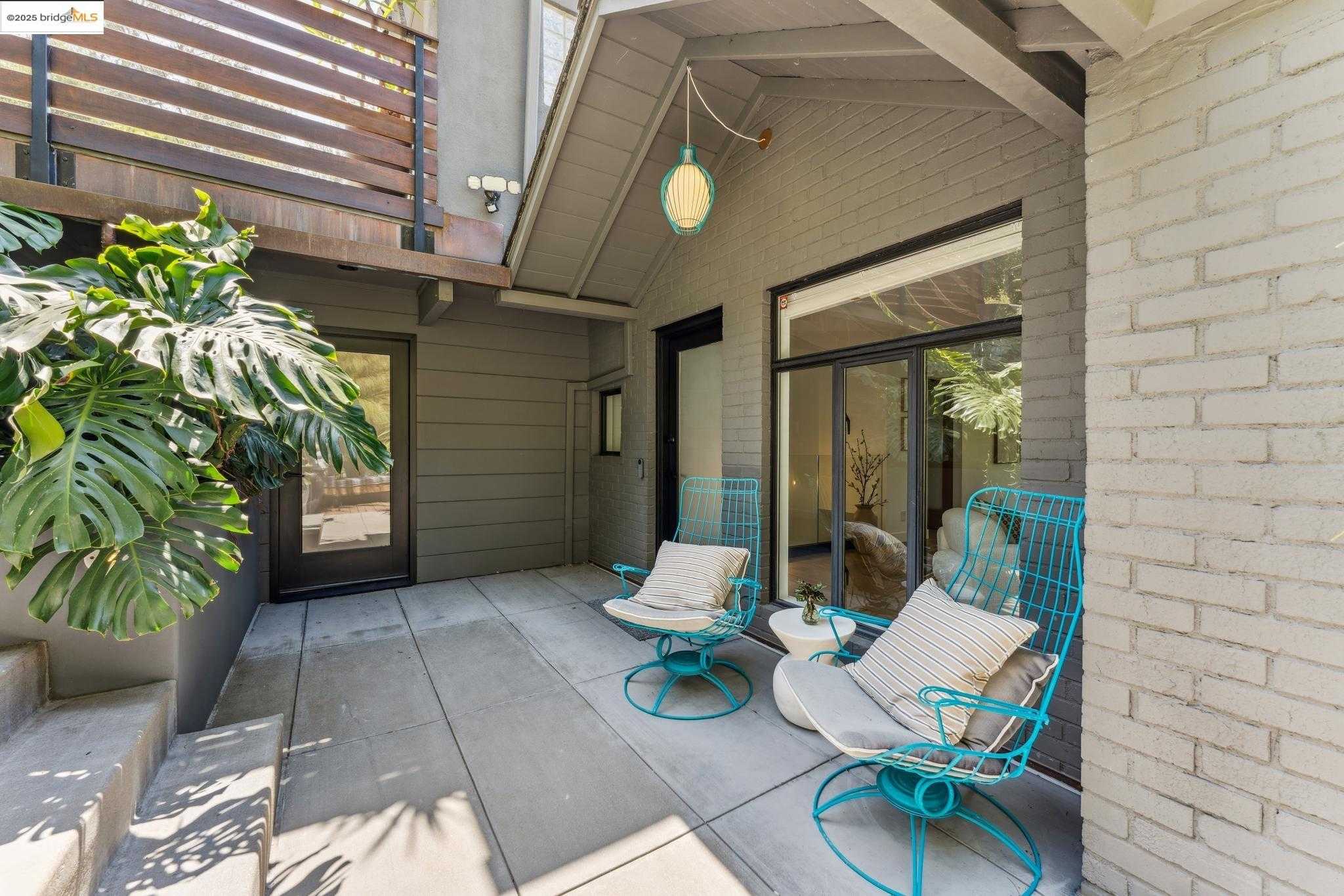 Neighborhood Neighborhood-7