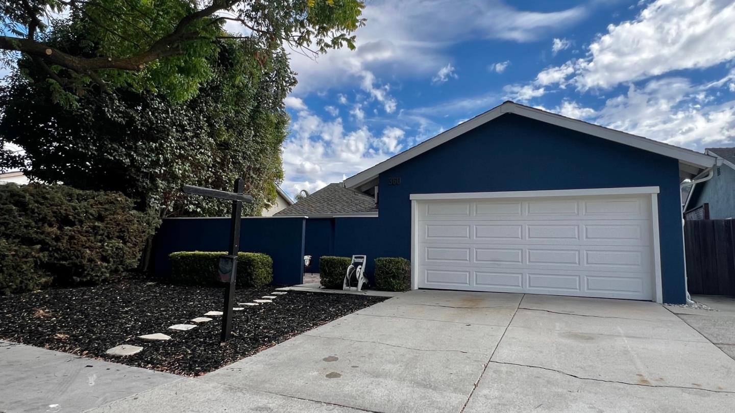 Neighborhood Neighborhood-2