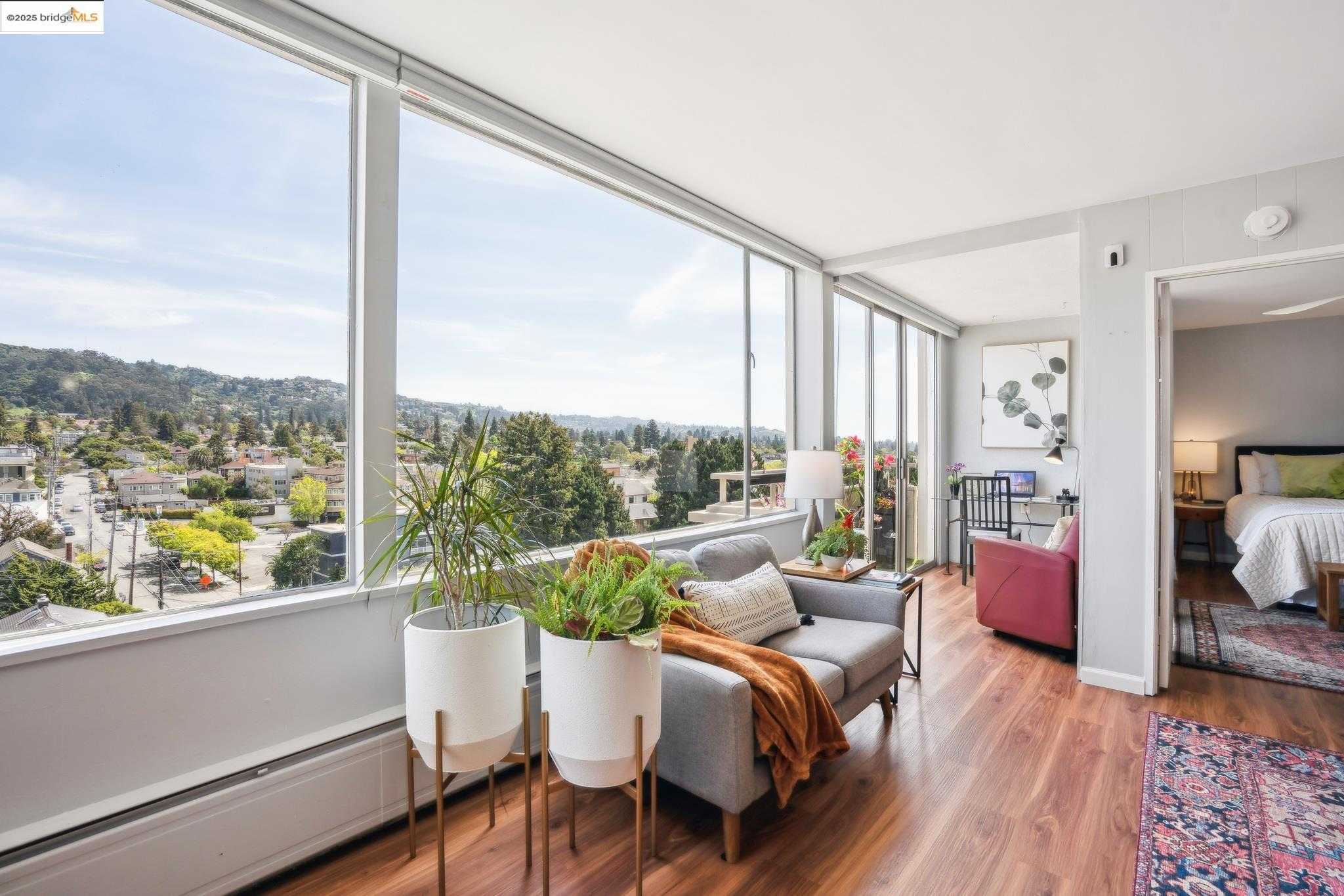 Neighborhood Neighborhood-10