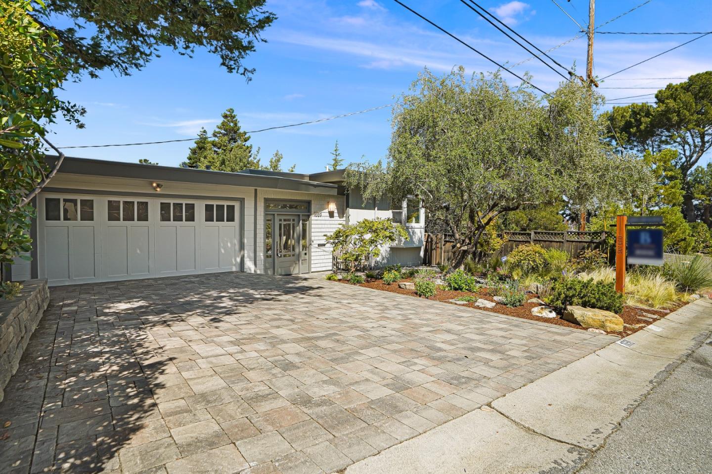 Neighborhood Neighborhood-9