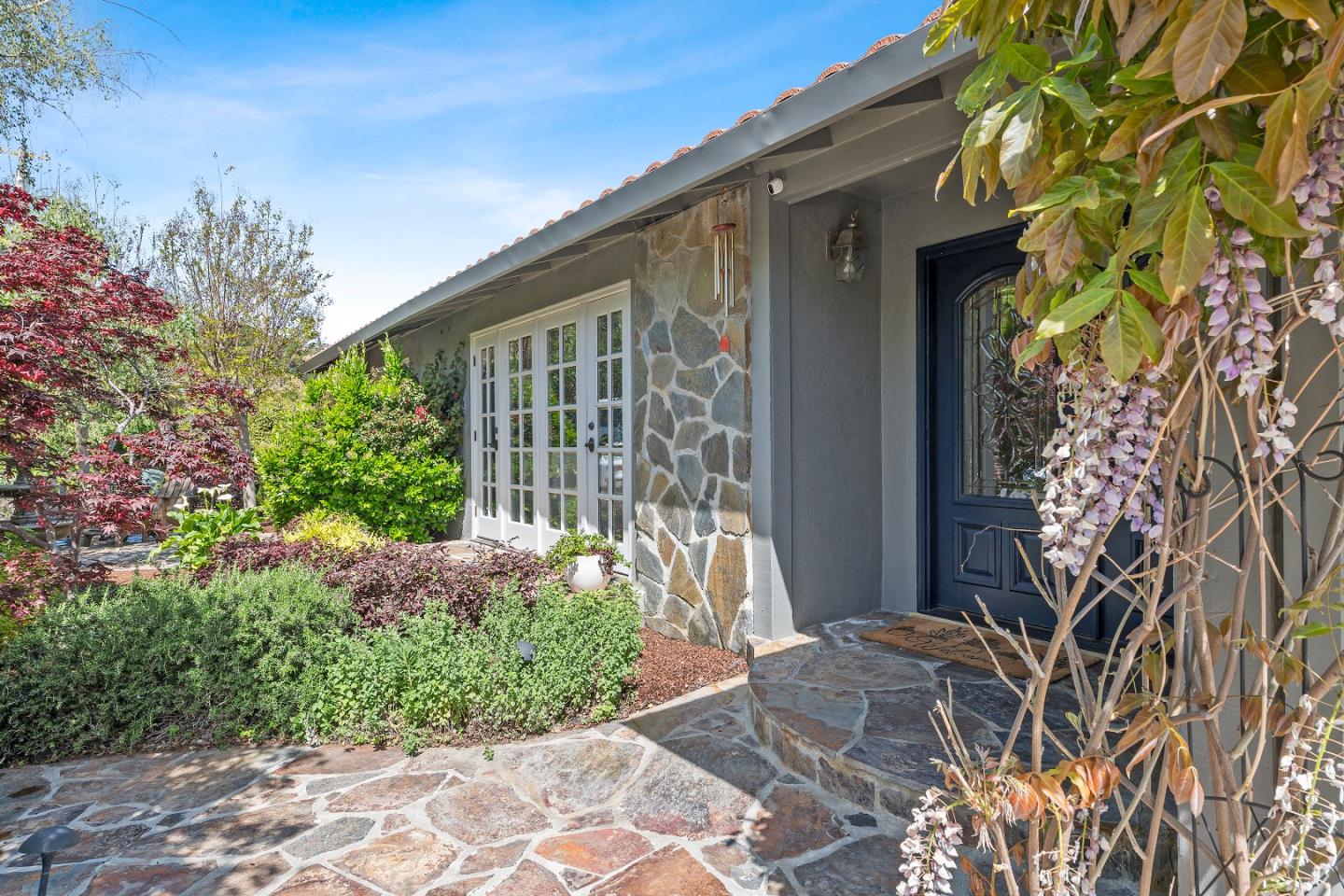 Neighborhood Neighborhood-38