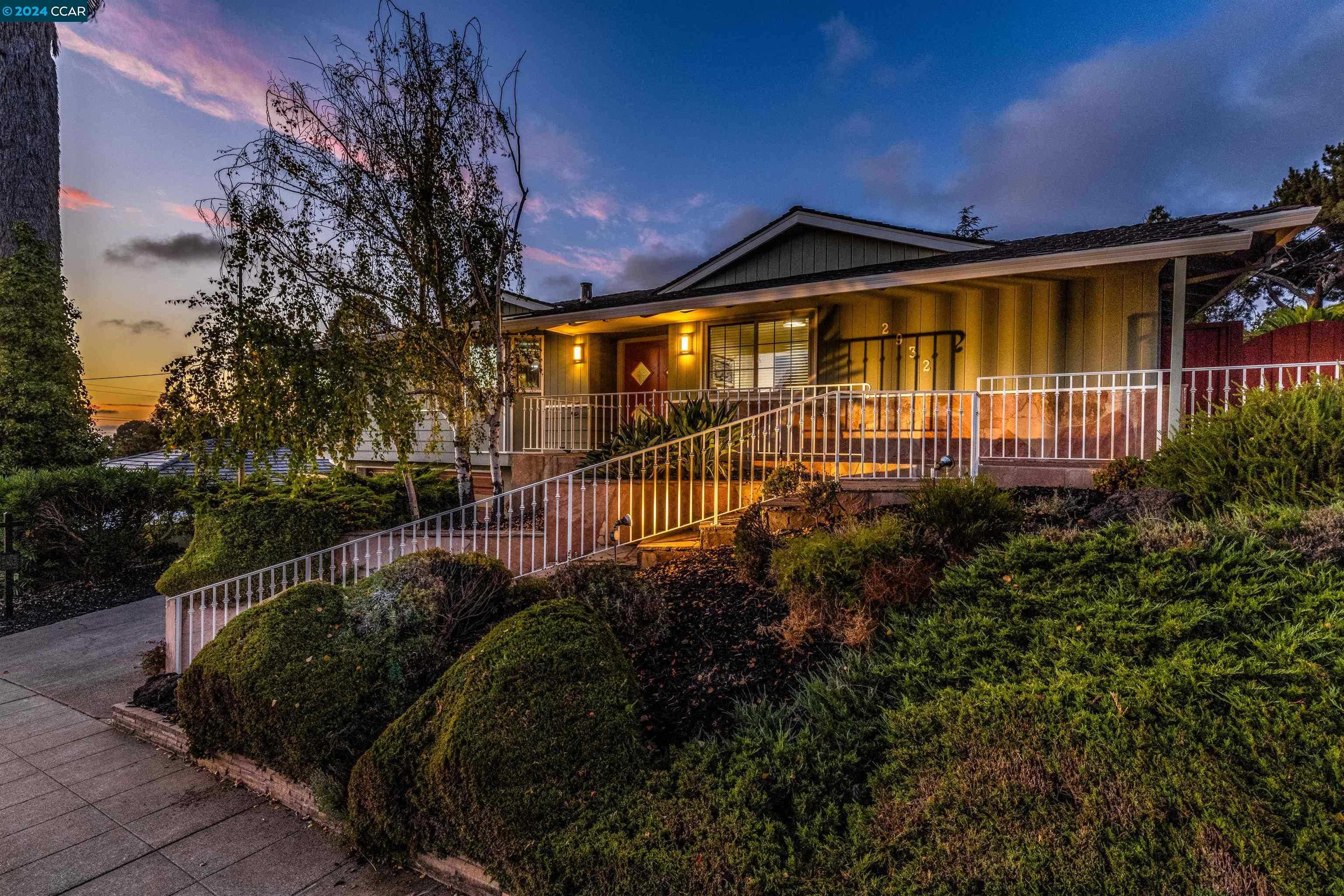 Neighborhood Neighborhood-65