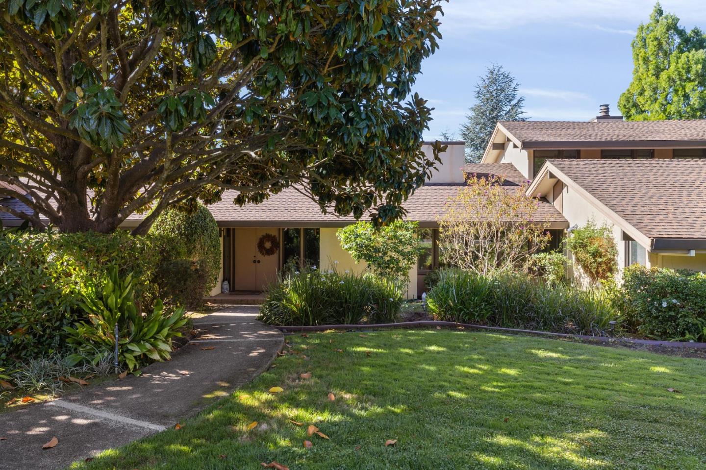 Neighborhood Neighborhood-11