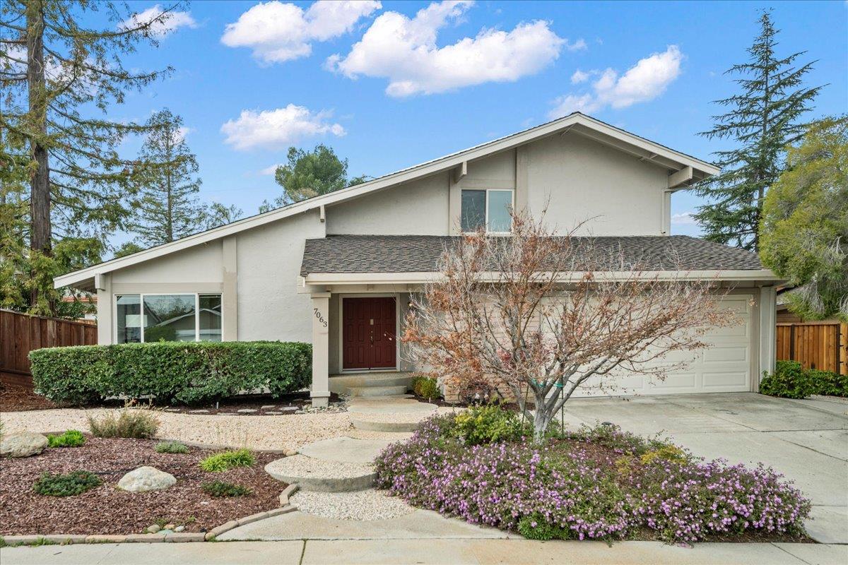 Neighborhood Neighborhood-51