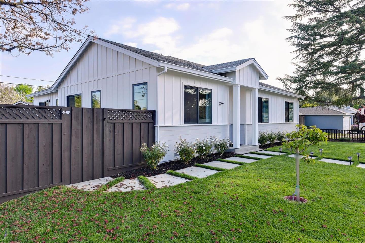 Neighborhood Neighborhood-17