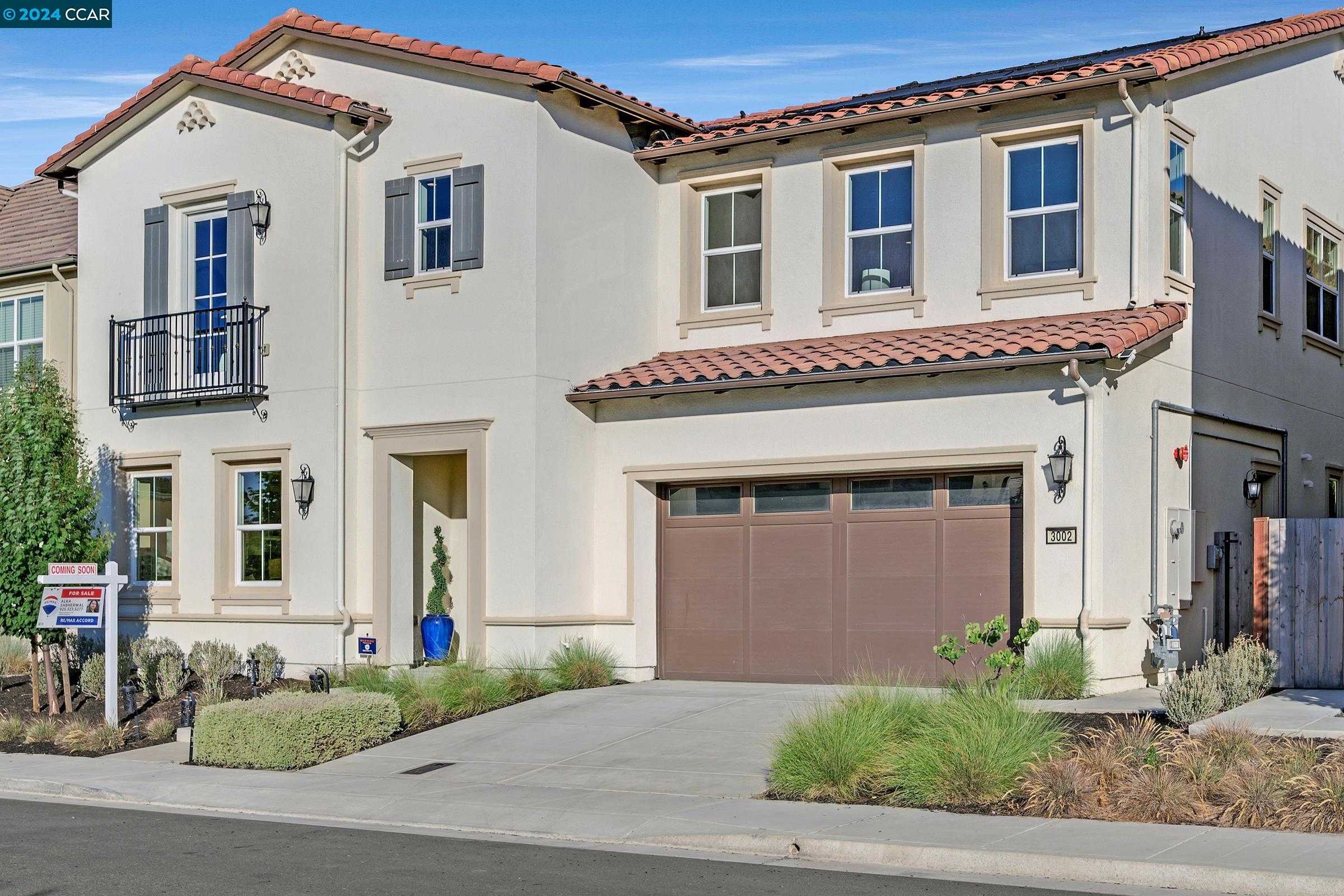 Neighborhood Neighborhood-24