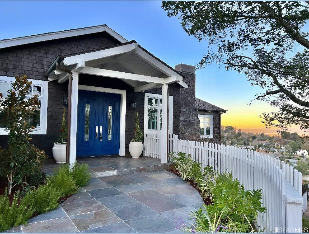 Neighborhood Neighborhood-82