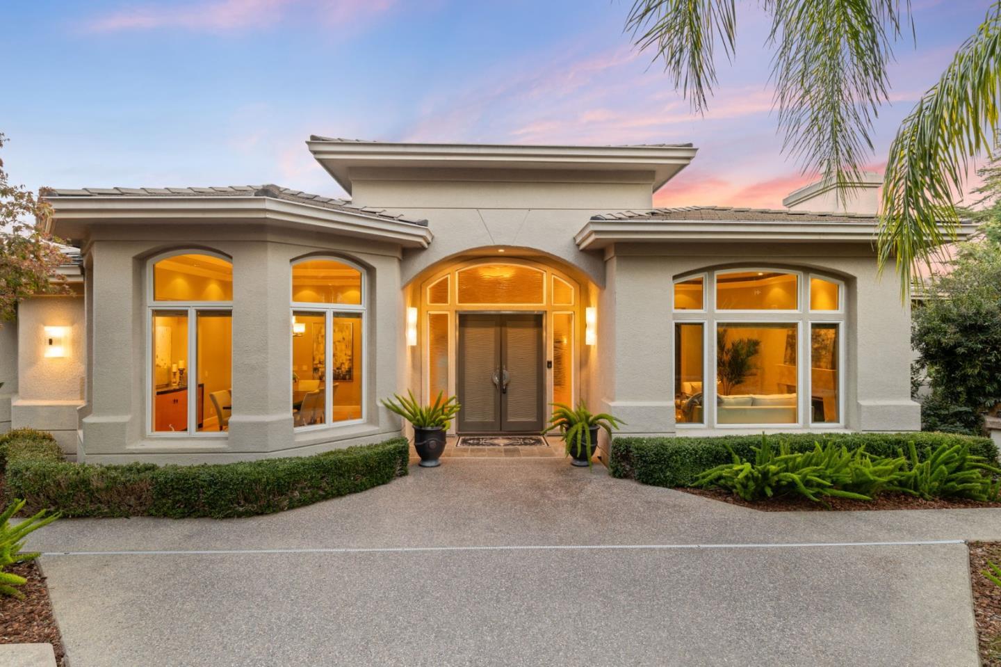 Neighborhood Neighborhood-5