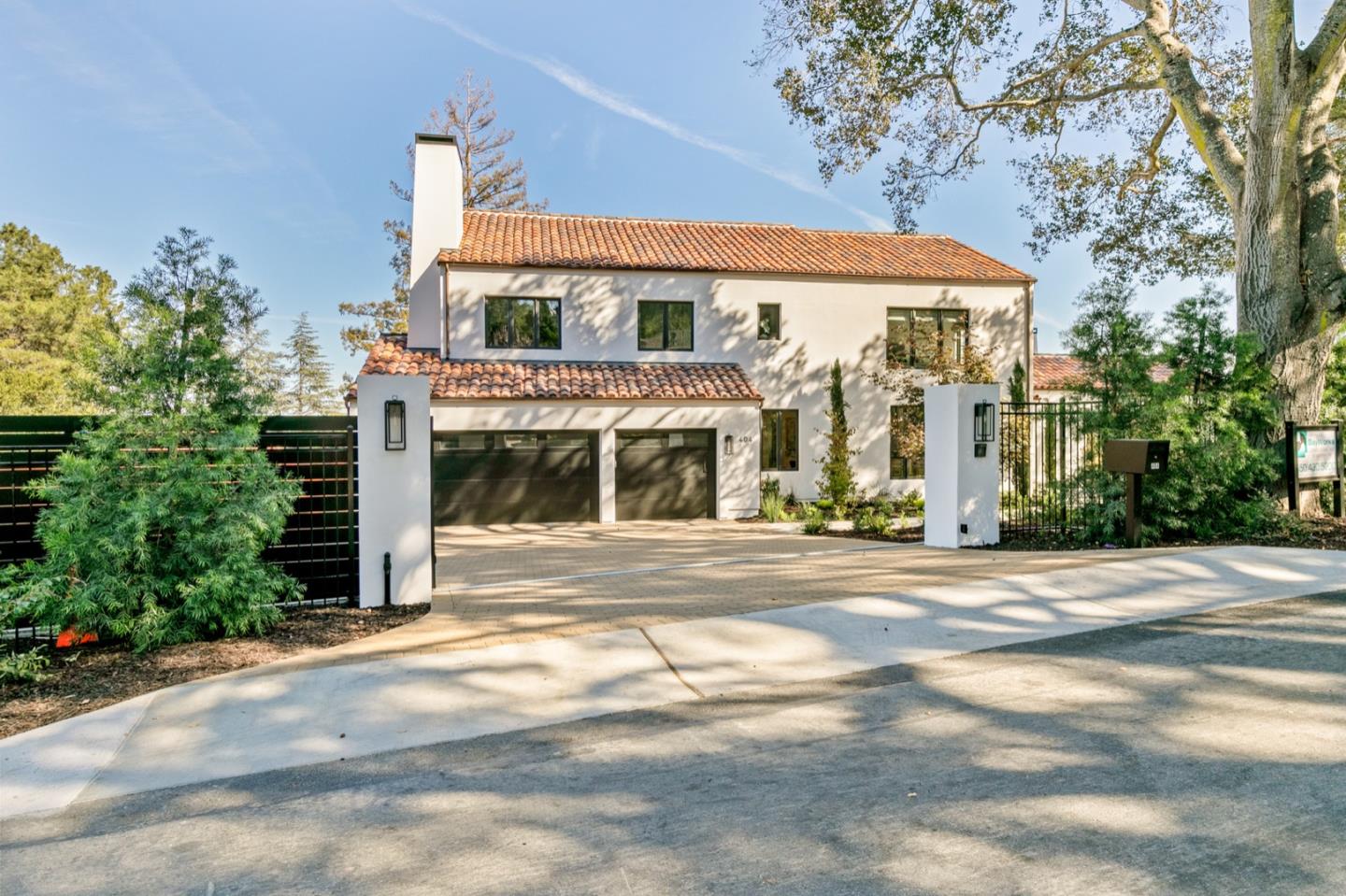 Neighborhood Neighborhood-27