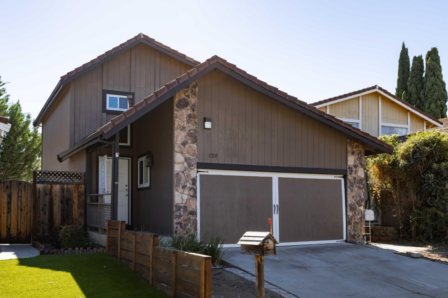 Neighborhood Neighborhood-12