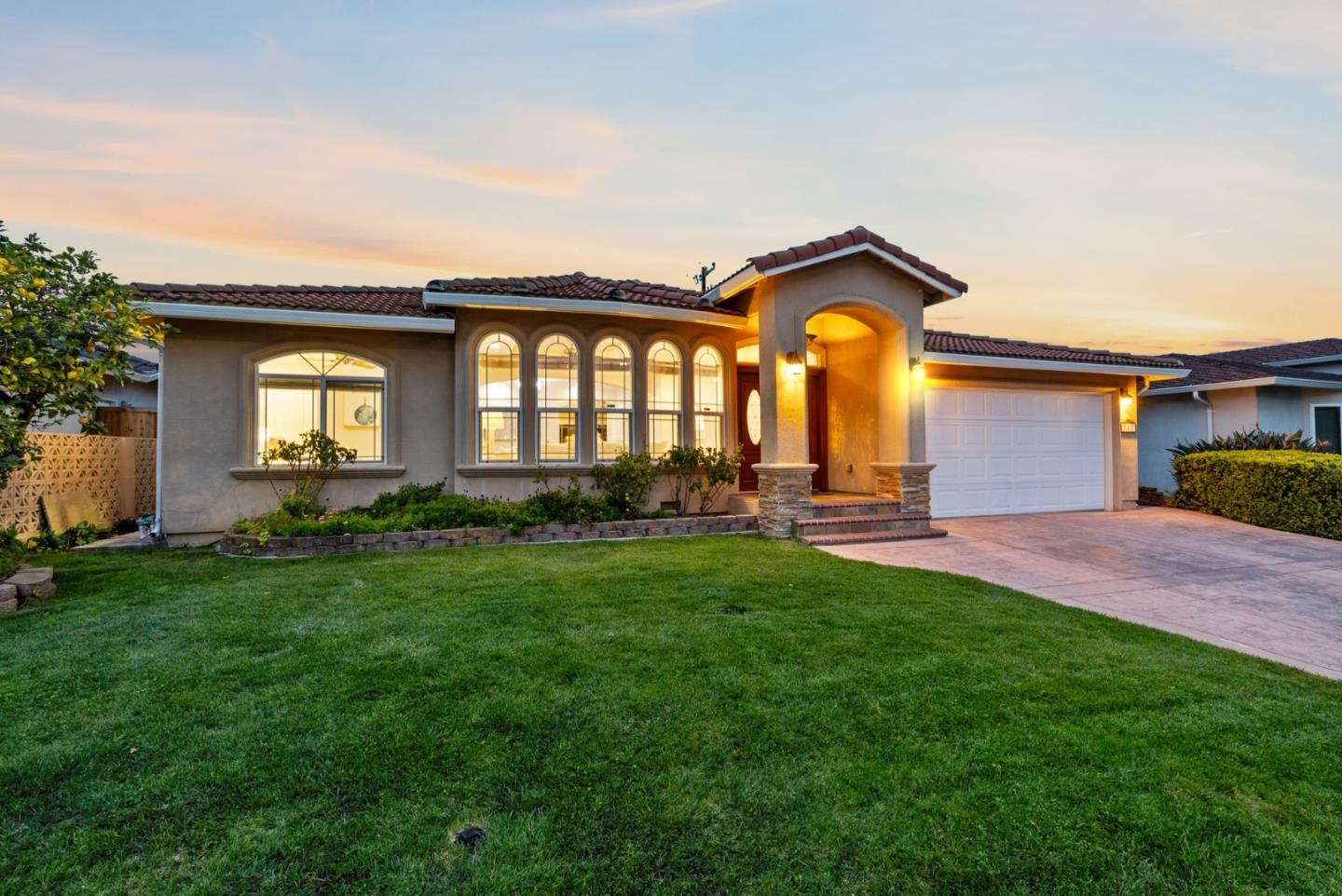 Neighborhood Neighborhood-21