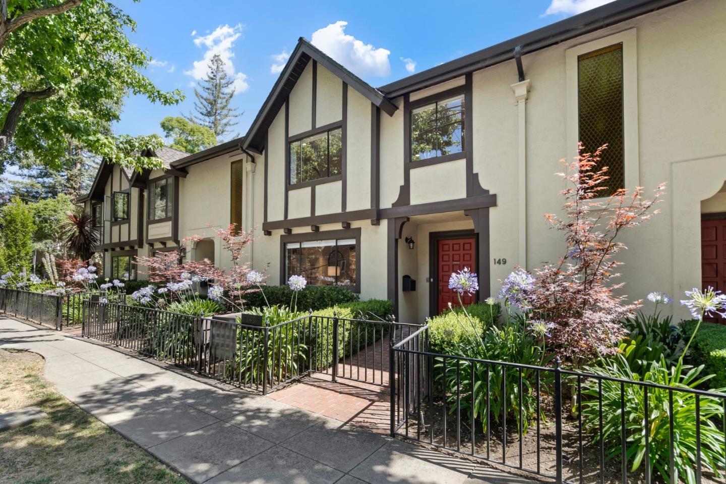 Neighborhood Neighborhood-14