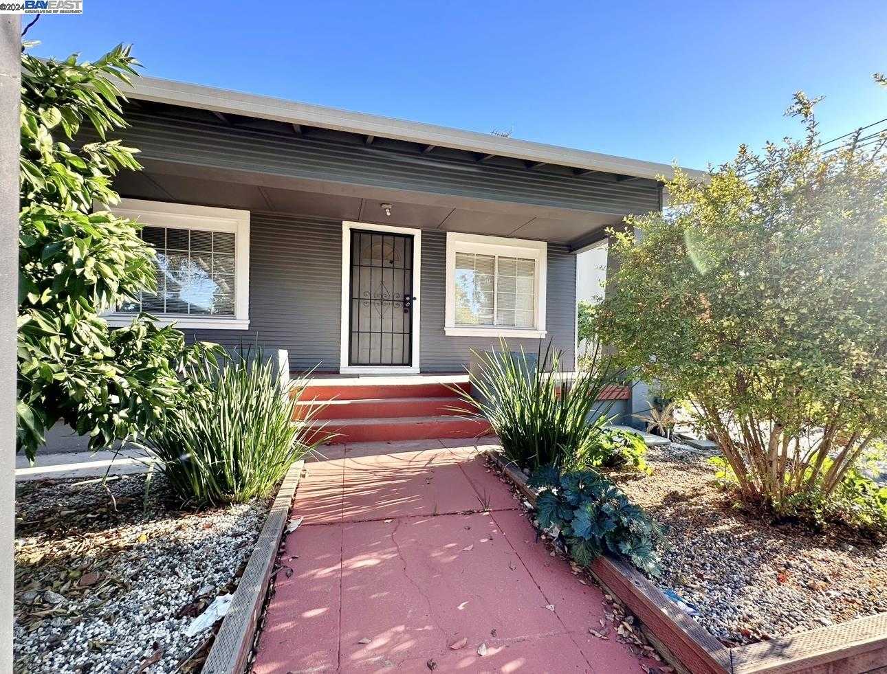 Neighborhood Neighborhood-11