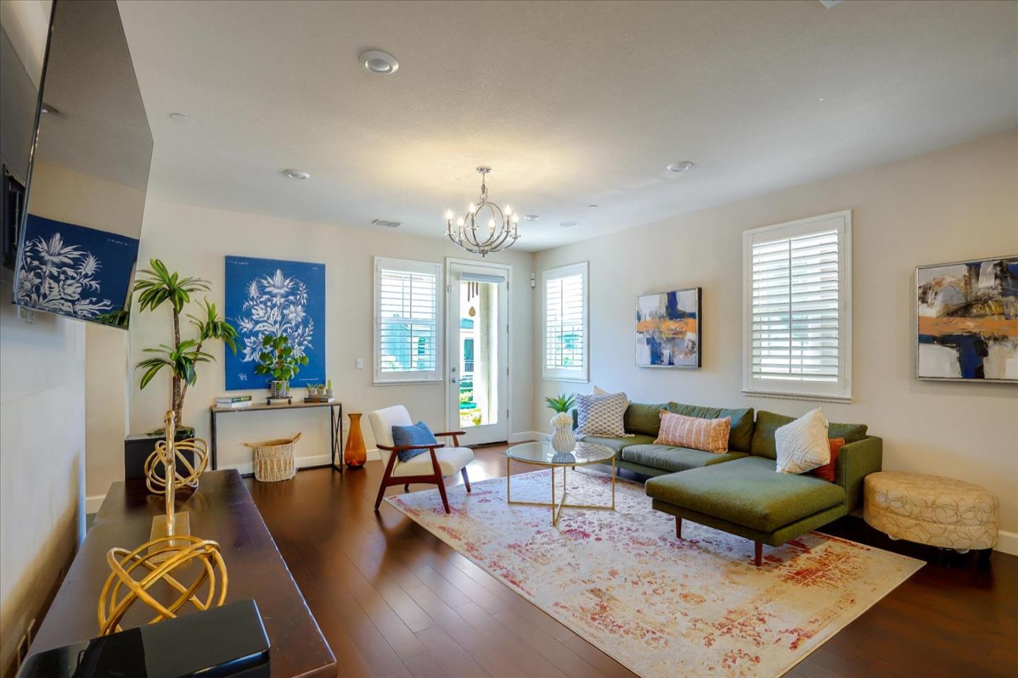 Neighborhood Neighborhood-67