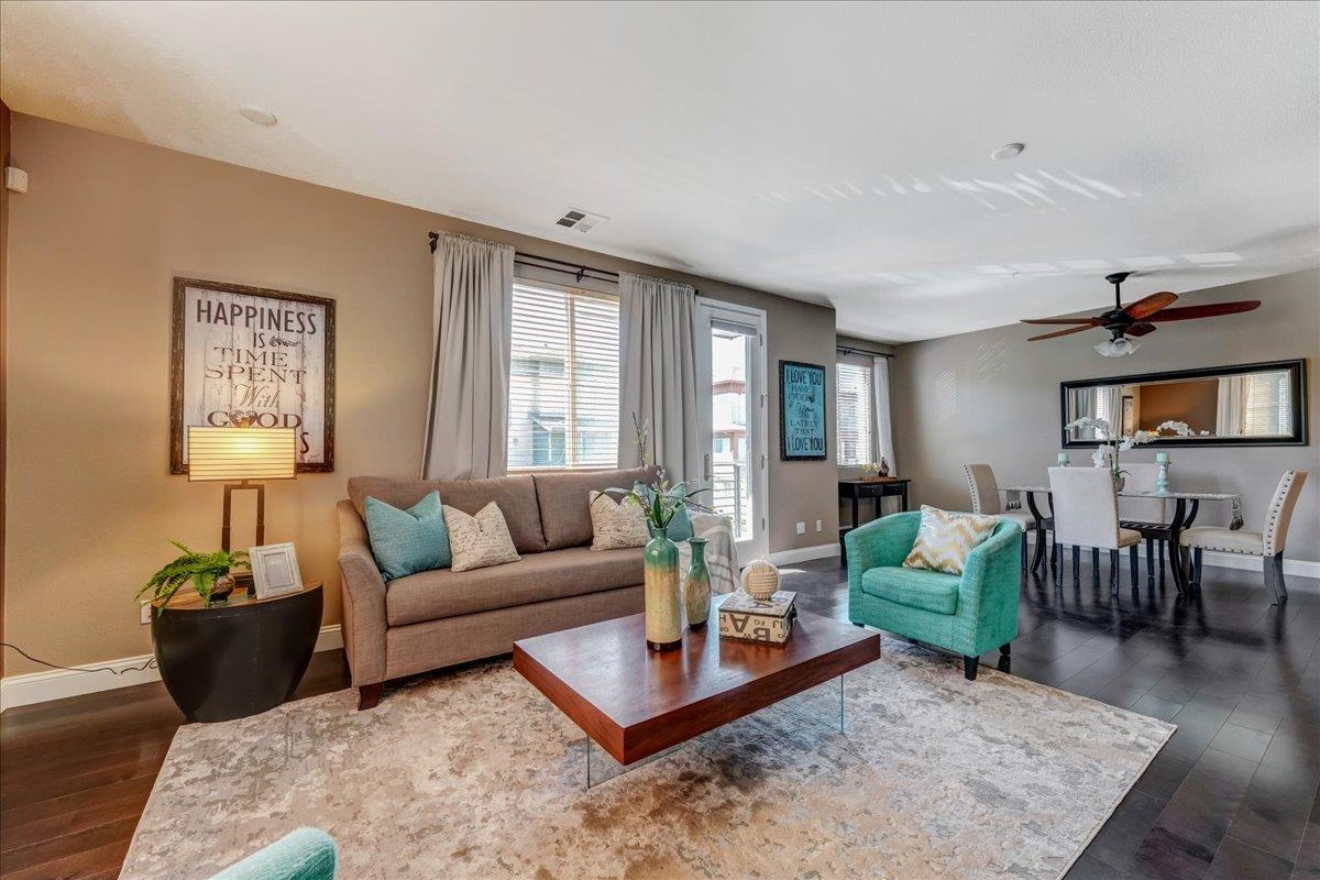 Neighborhood Neighborhood-16